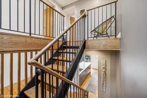 1311 E 55th St, Chicago, IL 60615 photo 16