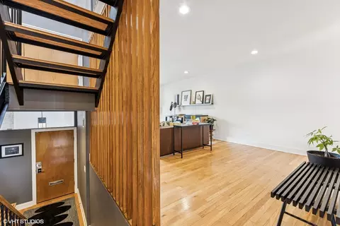 1311 E 55th St, Chicago, IL 60615 photo 7