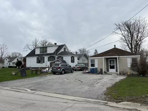 3502 Sangamon St, Steger, IL 60475 photo 2