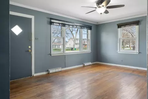 7621 Odell Ave, Bridgeview, IL 60455 photo 9