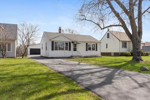 7621 Odell Ave, Bridgeview, IL 60455 photo 18