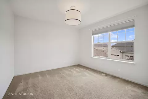 Bedroom - 1981 Dauntless Dr, Glenview, IL 60026 photo 1 of 6