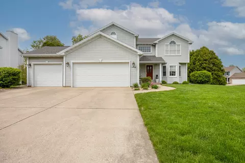 1006 Sterling Glen Cc Ct, Normal, IL 61761