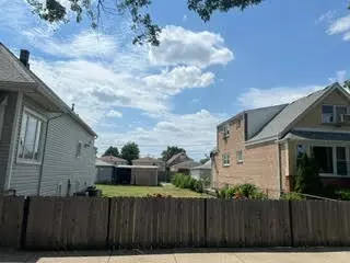 4522 S Karlov Ave, Chicago, IL 60632