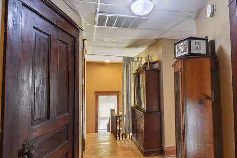 Entry Way - 302 Elk St, Odell, IL 60460 photo 4 of 5