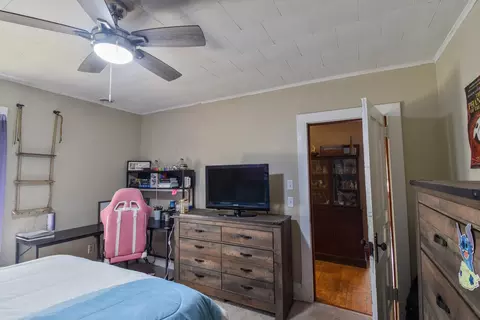 Bedroom - 302 Elk St, Odell, IL 60460 photo 3 of 5