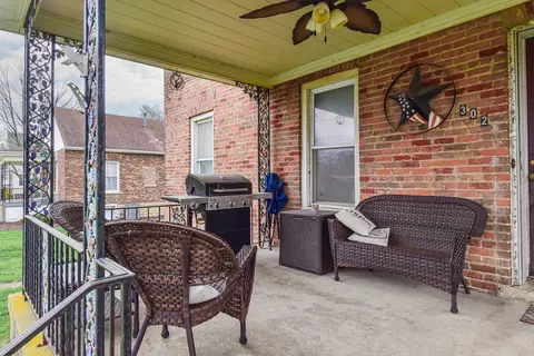 Exterior - 302 Elk St, Odell, IL 60460 photo 10 of 10