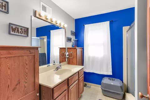 Bath - 338 E State St, Paxton, IL 60957 photo 1 of 1