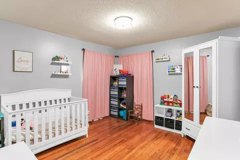 Bedroom - 338 E State St, Paxton, IL 60957 photo 3 of 4
