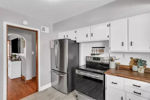 Kitchen - 338 E State St, Paxton, IL 60957 photo 3 of 6