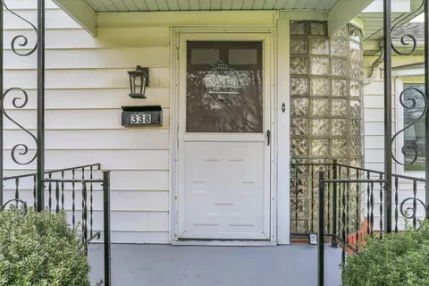 Exterior - 338 E State St, Paxton, IL 60957 photo 5 of 12