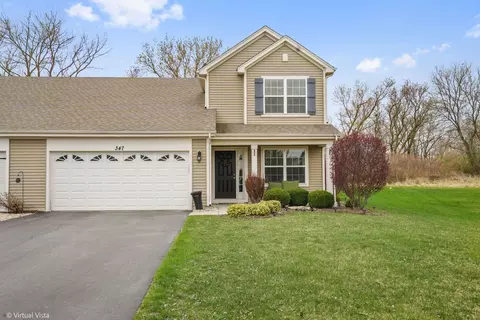 347 Norfolk Ln, Pingree Grove, IL 60140