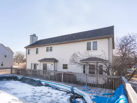 Exterior - 1415 Stonegate Rd, Algonquin, IL 60102 photo 6 of 9