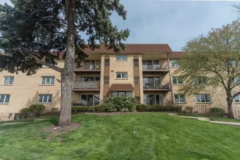 6440 W Devon Ave #101, Chicago, IL 60631 photo 2