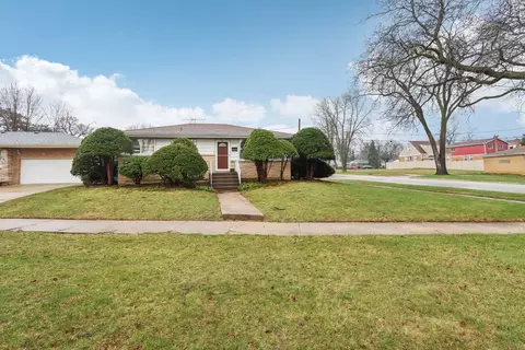 5039 Madison St, Hillside, IL 60162