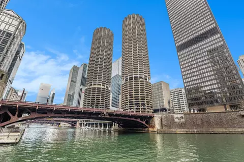 300 N State St #4124, Chicago, IL 60654