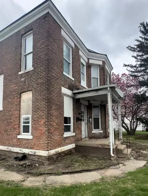 405 Sager St, Danville, IL 61832