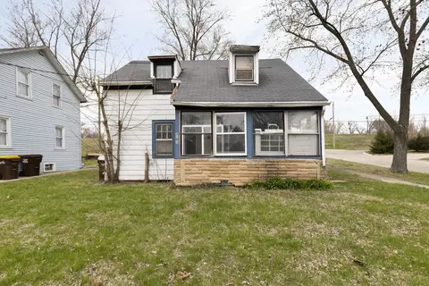 2101 Elm St, Rockford, IL 61102