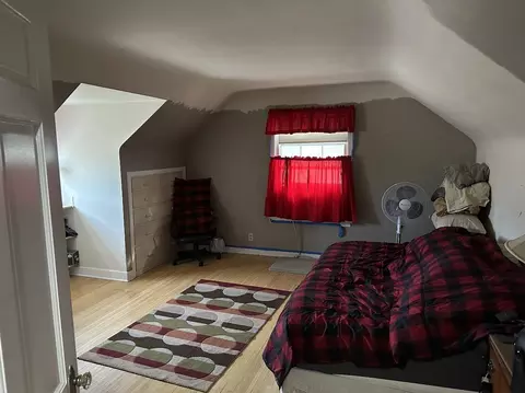 Bedroom - 114 Mallery Ave, Elgin, IL 60123 photo 3 of 4
