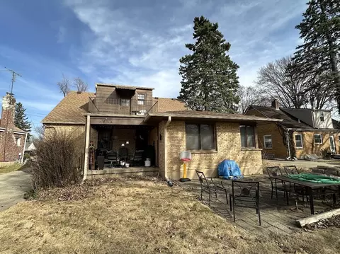 Other - 114 Mallery Ave, Elgin, IL 60123 photo 1 of 7