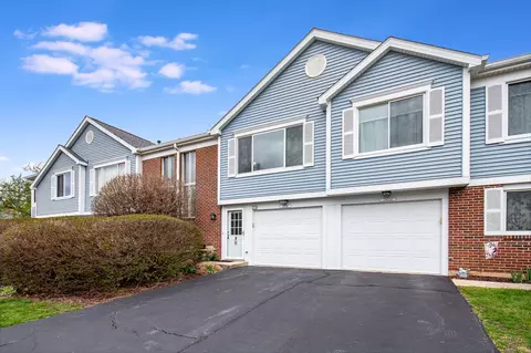 27 W310 Melrose Ln, Winfield, IL 60190