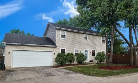 319 E Shorewood Dr, Round Lake Beach, IL 60073