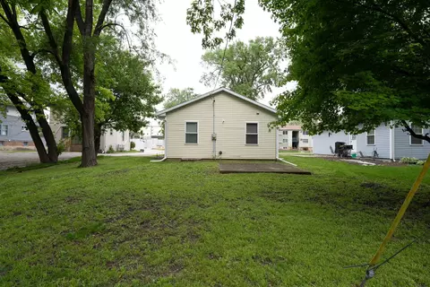 Exterior - 419 W Vernon Ave, Normal, IL 61761 photo 9 of 12