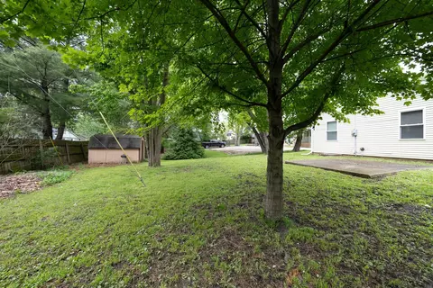Exterior - 419 W Vernon Ave, Normal, IL 61761 photo 11 of 12