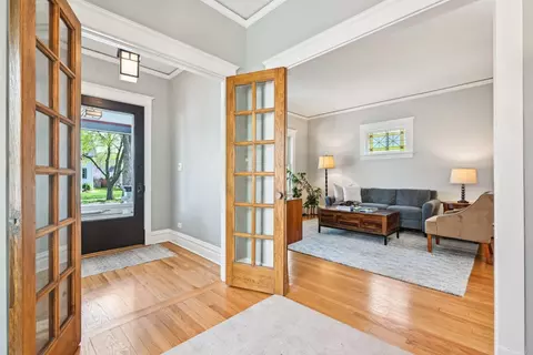 Entry Way - 316 Franklin Ave, River Forest, IL 60305 photo 3 of 8
