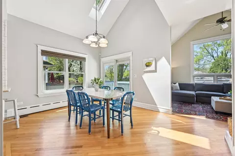 Dining - 316 Franklin Ave, River Forest, IL 60305 photo 4 of 4