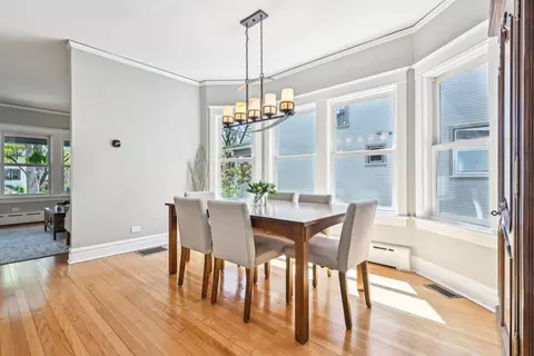 Dining - 316 Franklin Ave, River Forest, IL 60305 photo 1 of 4