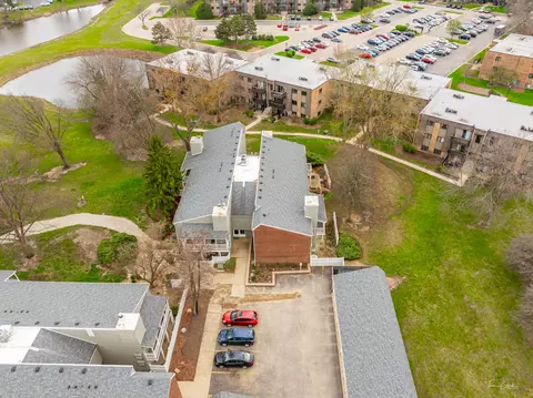 1420 Stonebridge Trl #2-2, Wheaton, IL 60189 photo 23