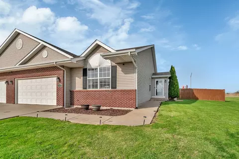 141 Scott Ave, Oglesby, IL 61348