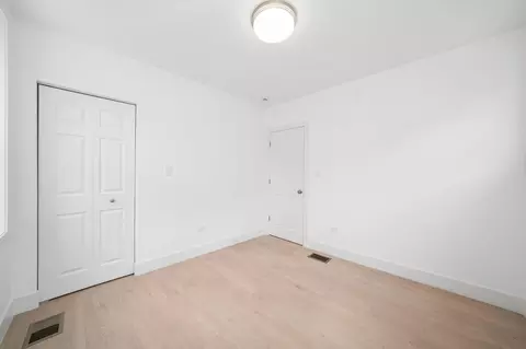 3246 S Normal Ave, Chicago, IL 60616 photo 20
