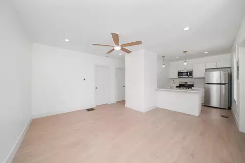 3246 S Normal Ave, Chicago, IL 60616 photo 12