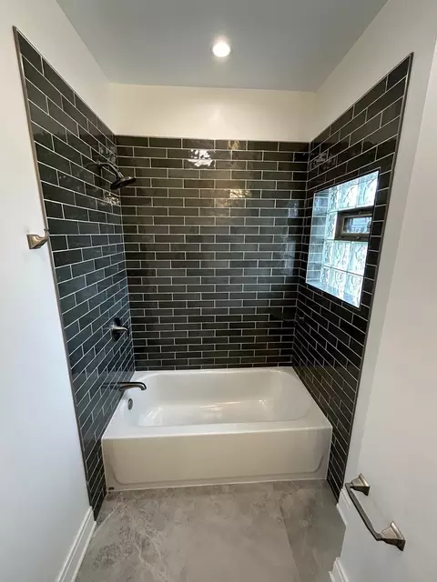 3246 S Normal Ave, Chicago, IL 60616 photo 32