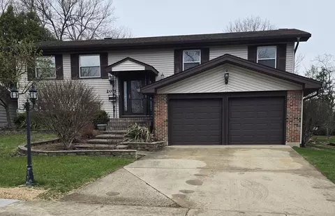 2075 Greenfield Rd, Hoffman Estates, IL 60169