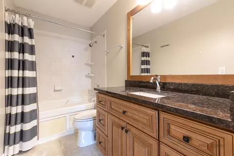 1680 Bicek Dr, Hoffman Estates, IL 60192 photo 21