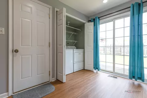 1680 Bicek Dr, Hoffman Estates, IL 60192 photo 30