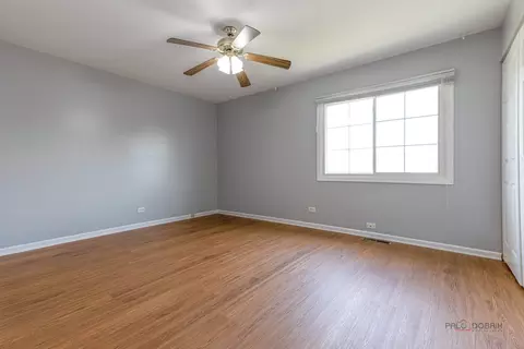 1680 Bicek Dr, Hoffman Estates, IL 60192 photo 20