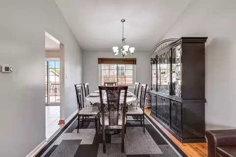 1680 Bicek Dr, Hoffman Estates, IL 60192 photo 9
