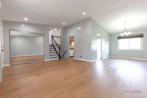 1680 Bicek Dr, Hoffman Estates, IL 60192 photo 7
