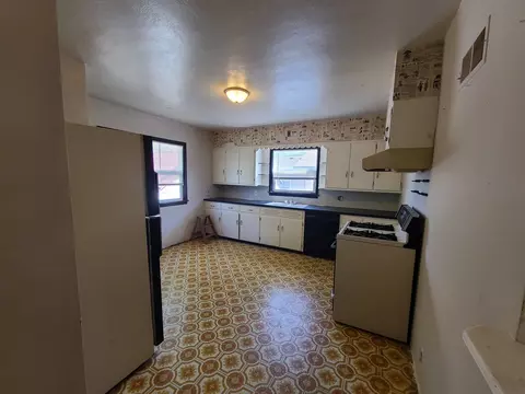 Kitchen - 518 3rd Ave, Dixon, IL 61021 photo 1 of 2