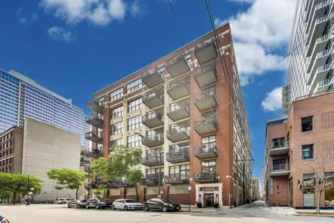 843 W Adams St #402, Chicago, IL 60607