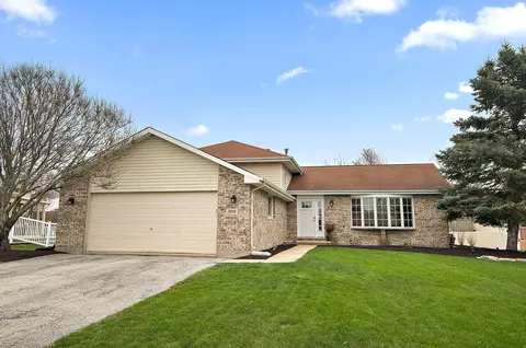 866 Brigantine Dr, New Lenox, IL 60451