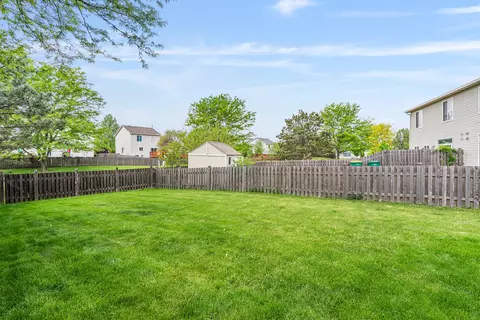 Exterior - 2743 River Bend Ln, Plainfield, IL 60586 photo 5 of 10