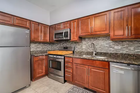 Kitchen - 2743 River Bend Ln, Plainfield, IL 60586 photo 1 of 2