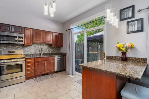 Kitchen - 2743 River Bend Ln, Plainfield, IL 60586 photo 2 of 2