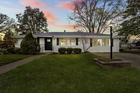 3749 Harrison Ave, Brookfield, IL 60513