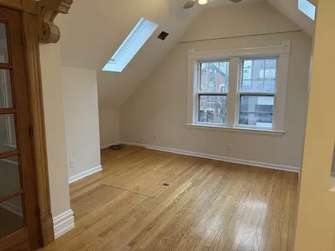 Living - 2446 W Thomas St, Chicago, IL 60622 photo 5 of 14